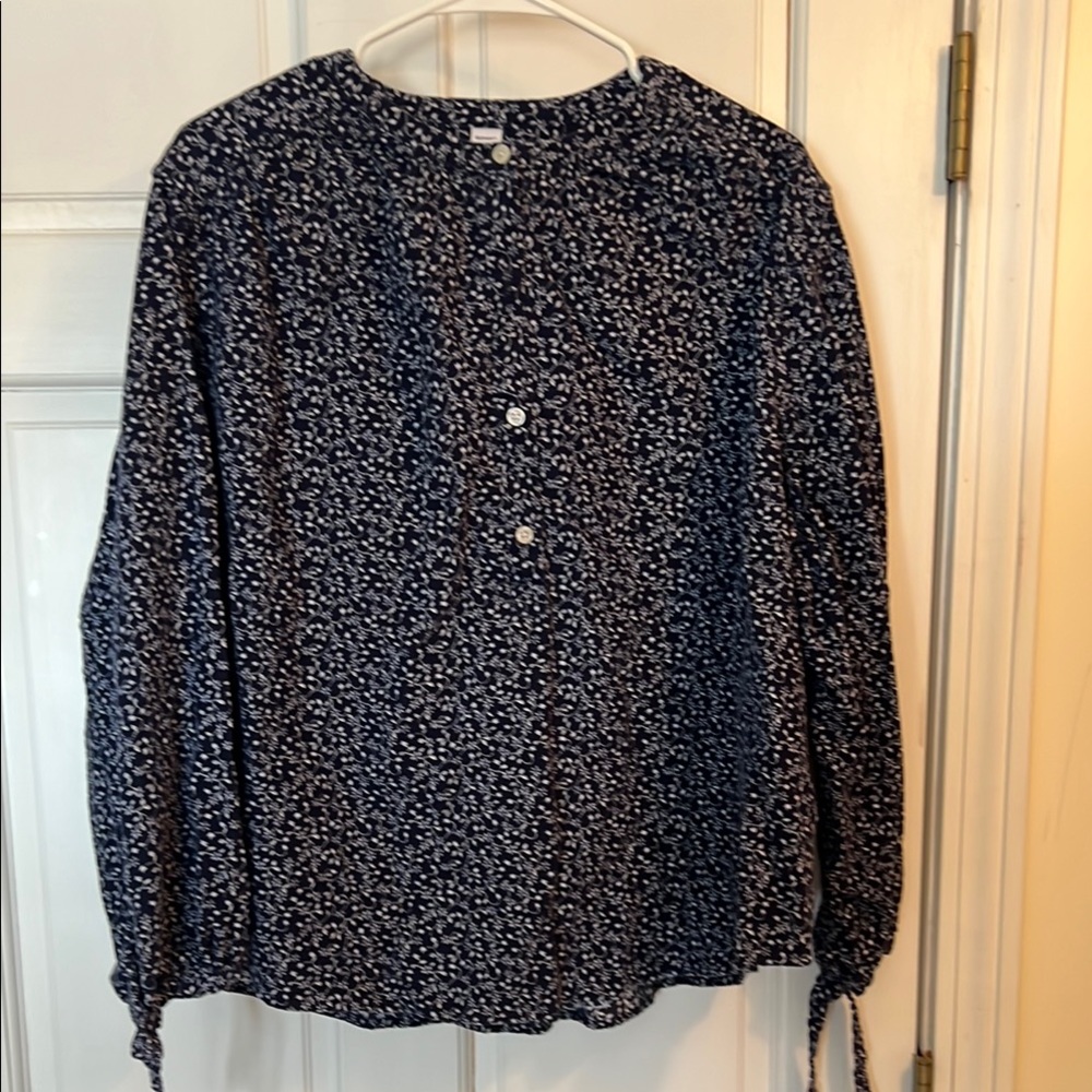 Navy and White Floral Blouse